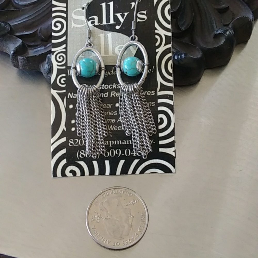 NWT FUN BOHO CHAIN DANGLE EARRINGS WITH TURQUOISE COLORED BEADS. ANTIQUE SILVER